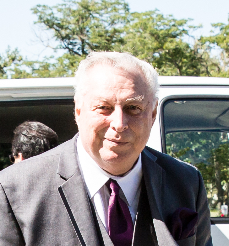 larry faust